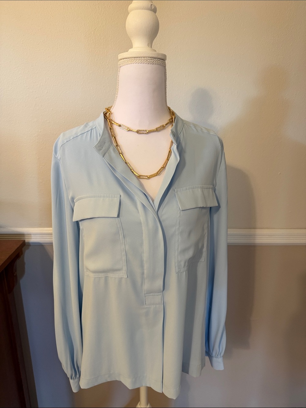 White House Black Market Pale Blue Long-Sleeve Button-Front Blouse